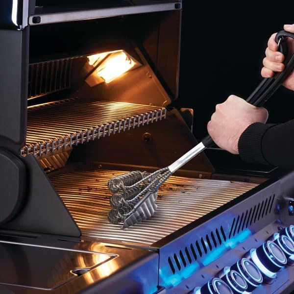 Napoleon Bristle-Free Triple-Row Grill Brush - Image 3
