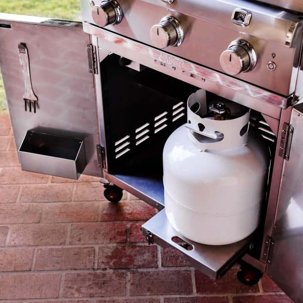Saber Elite 3-Burner Gas Grill - Image 5