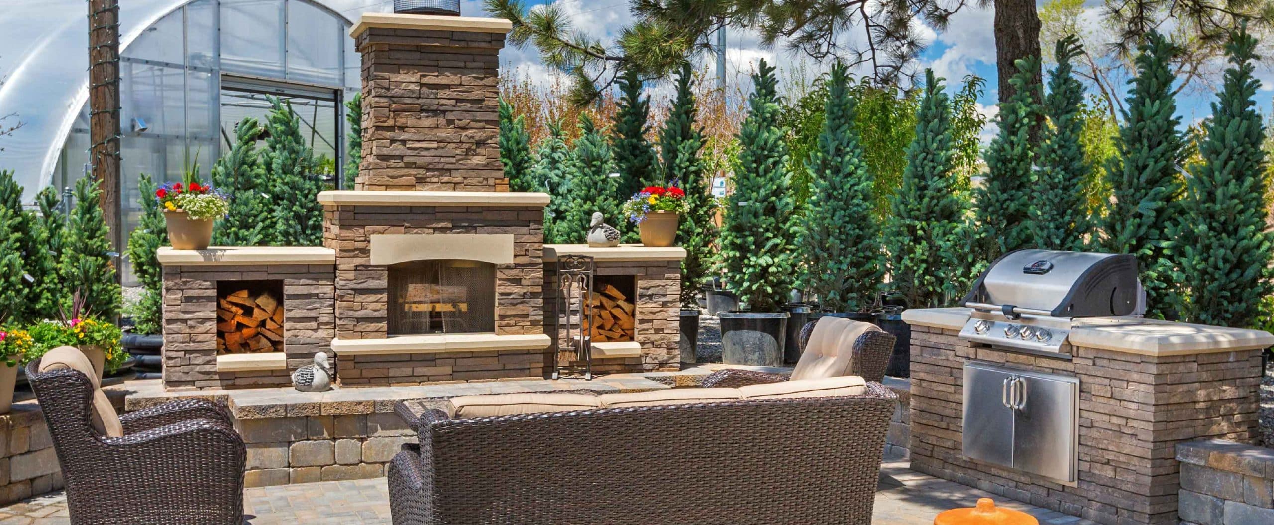 outdoor living room